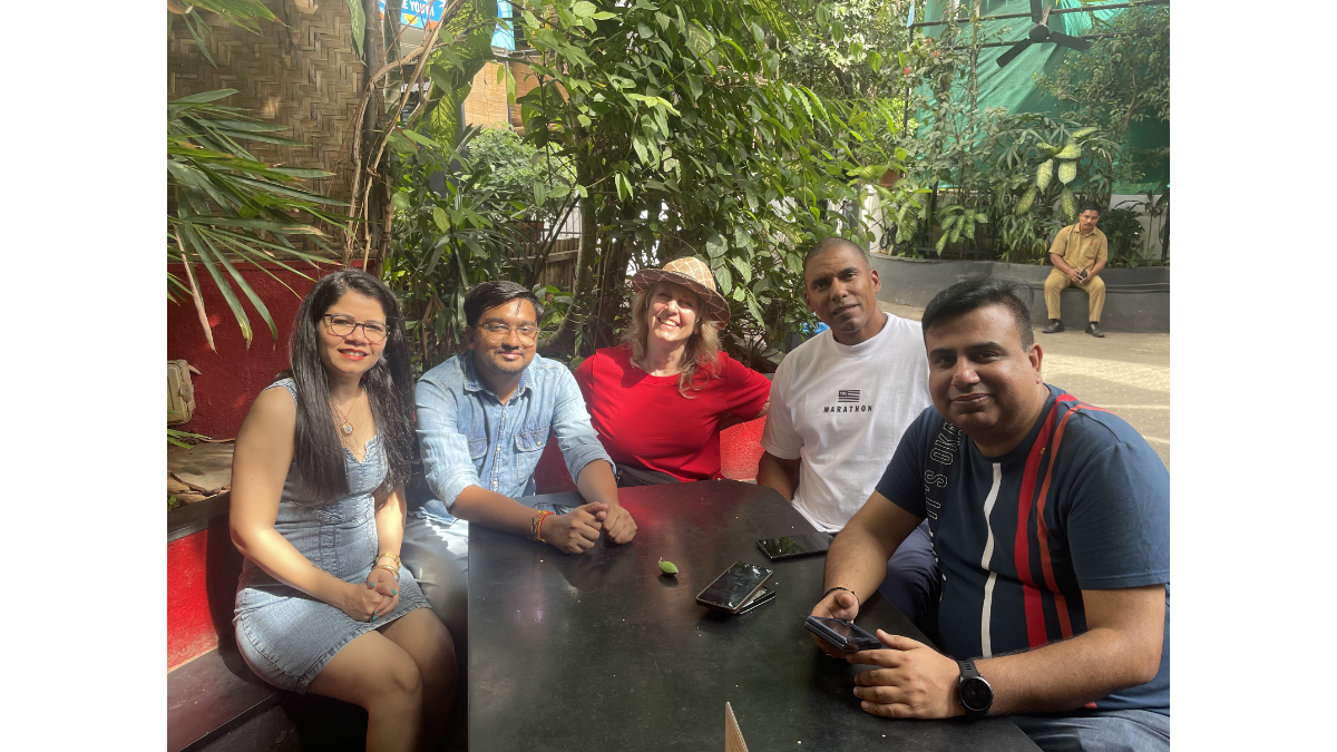 Hollywood Director Bronwen Hughes of ‘Breaking Bad’ Fame Lands in Mumbai for Untitled Indo-Global Rom-Com