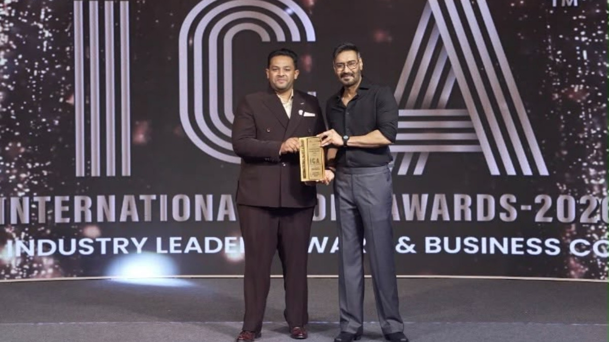 Una Entrepreneur Shubham Jain Honoured by Ajay Devgn as Wudware Wins Emerging Brand Award